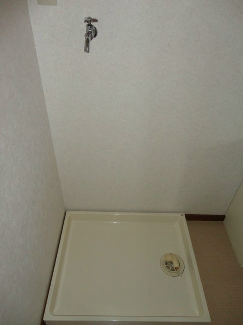 洗濯機置き場※102号室の写真です。（参考） パークコート柳原