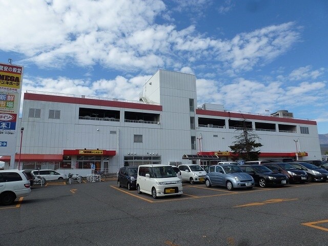 MEGAﾄﾞﾝ･ｷﾎｰﾃ 長野店(ショッピングセンター/アウトレットモール)まで1517m ハイカムール岡田Ｂ棟