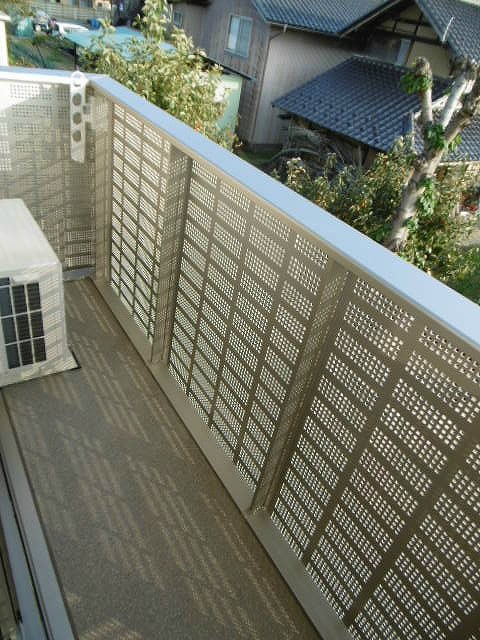 写真は202号室です。（参考） ベル・ラフィーネ