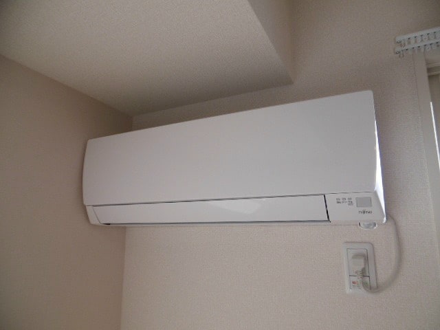 写真は202号室です。（参考） ベル・ラフィーネ