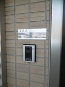 写真は202号室です。（参考） ベル・ラフィーネ