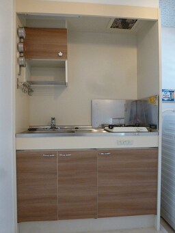 写真は202号室です（参考）