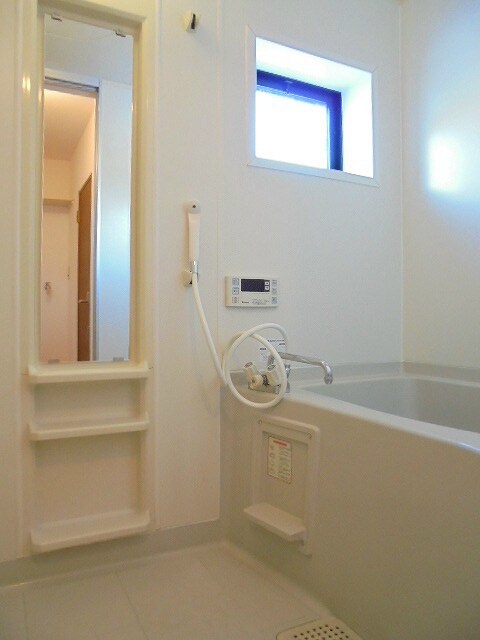 写真は102号室です（参考） ルピナス風間