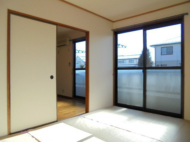 写真は102号室です（参考） ルピナス風間