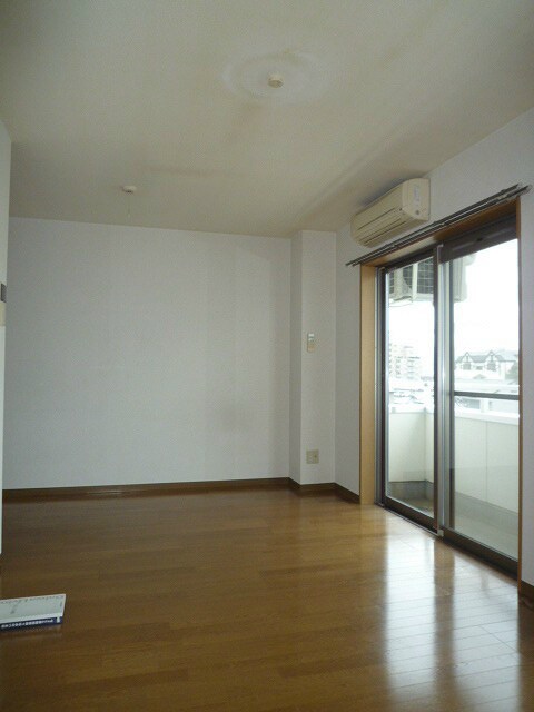 写真は別号室です ドミトリー平林