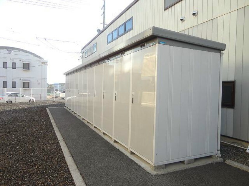  ドミトリー平林