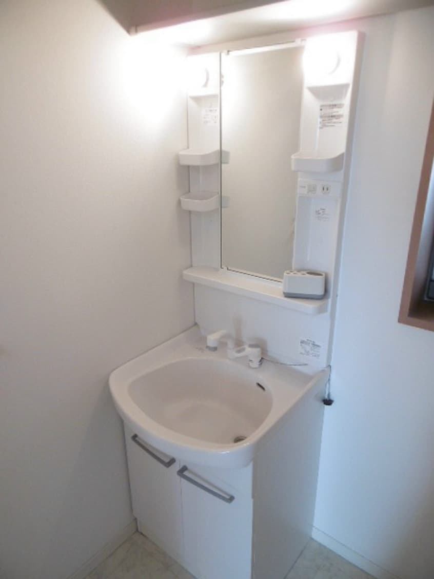 写真は305号室です。 プリマベーラ