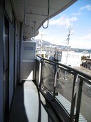 ※写真は別部屋のものです。（参考） 小根山ビル