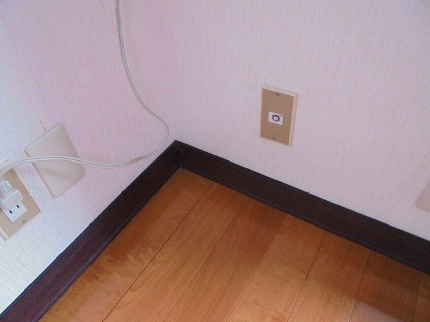 写真は202号室です。（参考） コーポ・ビックワン