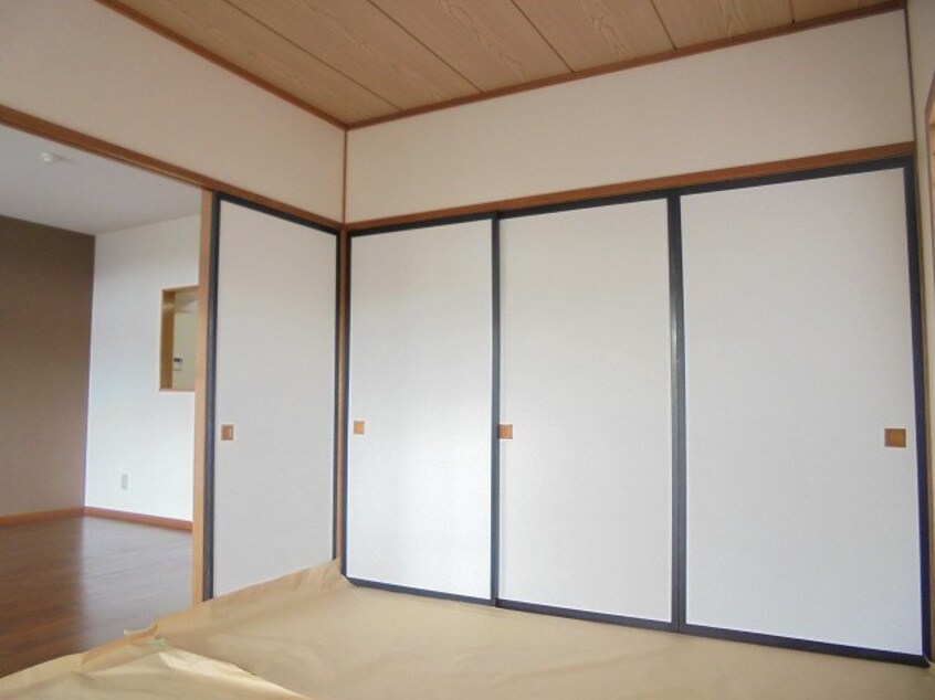 写真は201号室です（参考） グランデージ横文