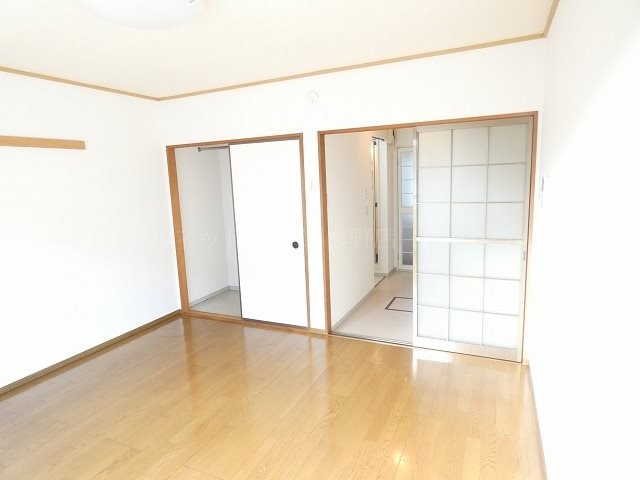 写真は108号室です（参考） アネーロ和田C