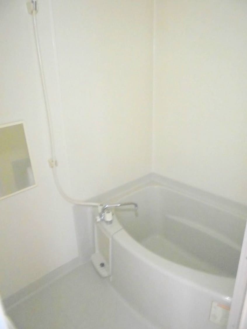 写真は102号室です（参考） サンライフ北長池