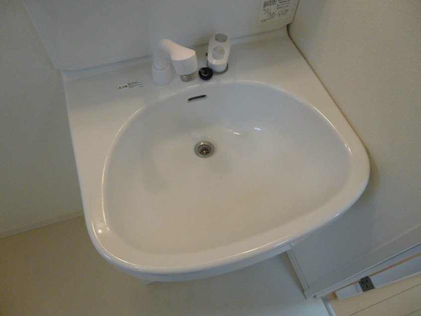 写真は101号室です。（参考） シェリールB棟