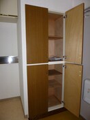 シューズボックス　※写真は別号室のお部屋です。 相ノ木ハイツ