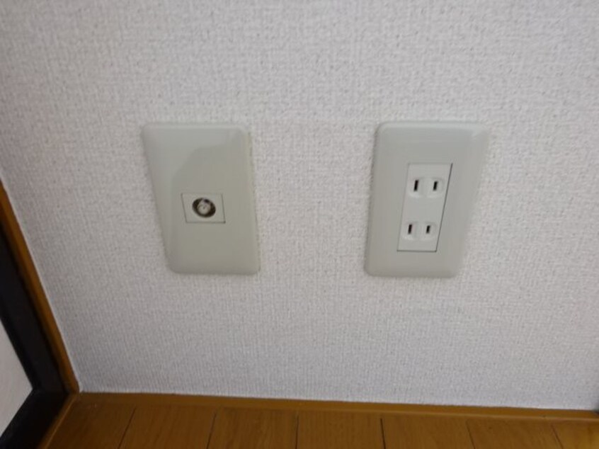  フラット三輪B棟