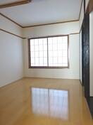 洋室6帖（北） フラット三輪B棟