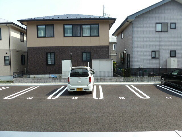 写真は103号室です（参考） ペルソワール高田