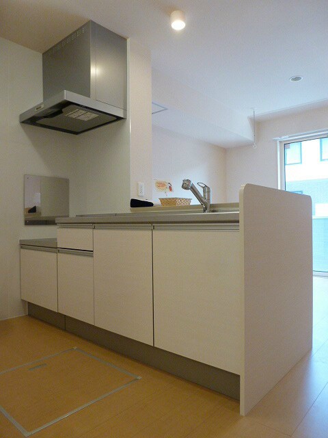 写真は103号室です（参考） ペルソワール高田