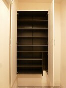 写真は103号室です（参考） ペルソワール高田