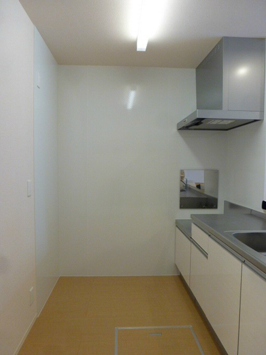 写真は103号室です（参考） ペルソワール高田