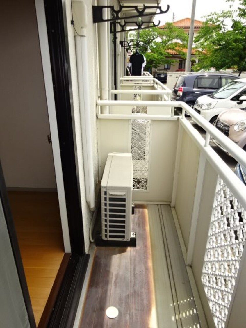 写真は103号室です（参考） プリオールＵ