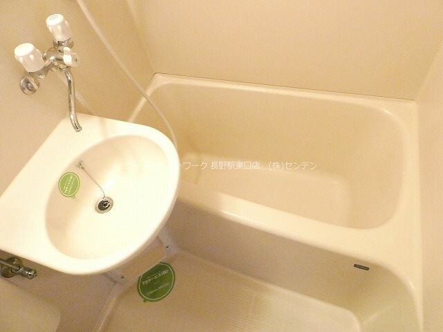  第三王神ハイツ