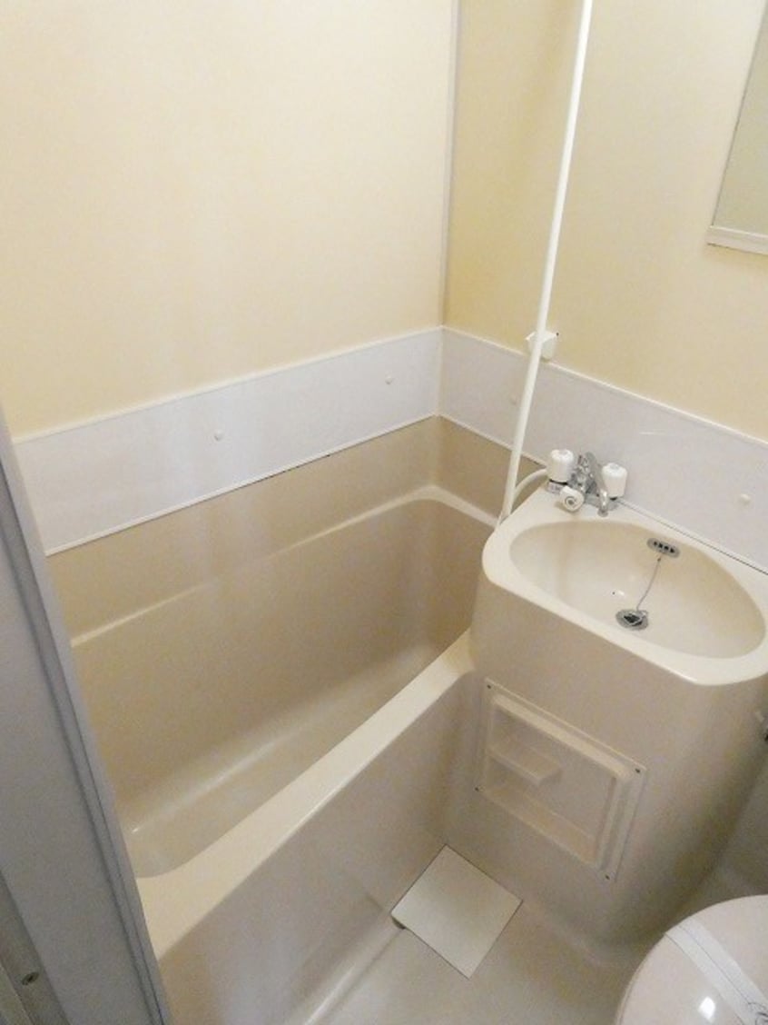  ホワイトタウン