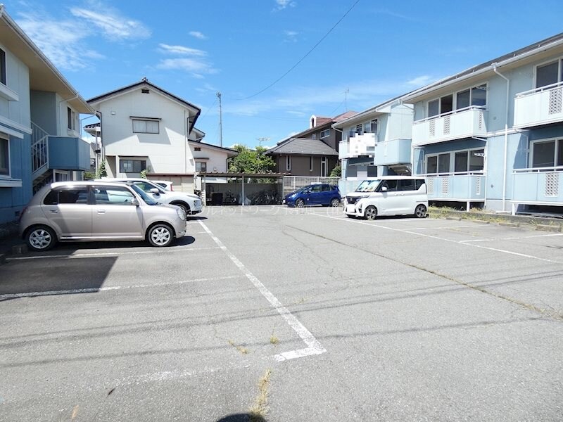 駐車場 稲田ライブタウンA棟