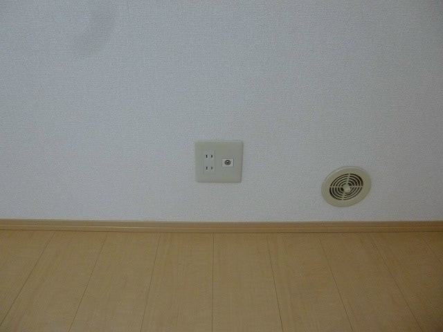  フレマリール若宮Ｄ