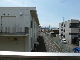 写真は203号室です。（参考）