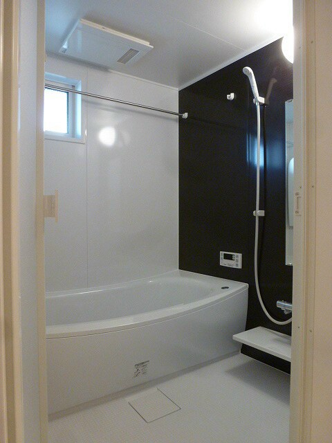 写真は203号室です。（参考） グレイスフル吉田