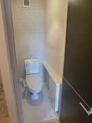 写真は203号室です。（参考） グレイスフル吉田