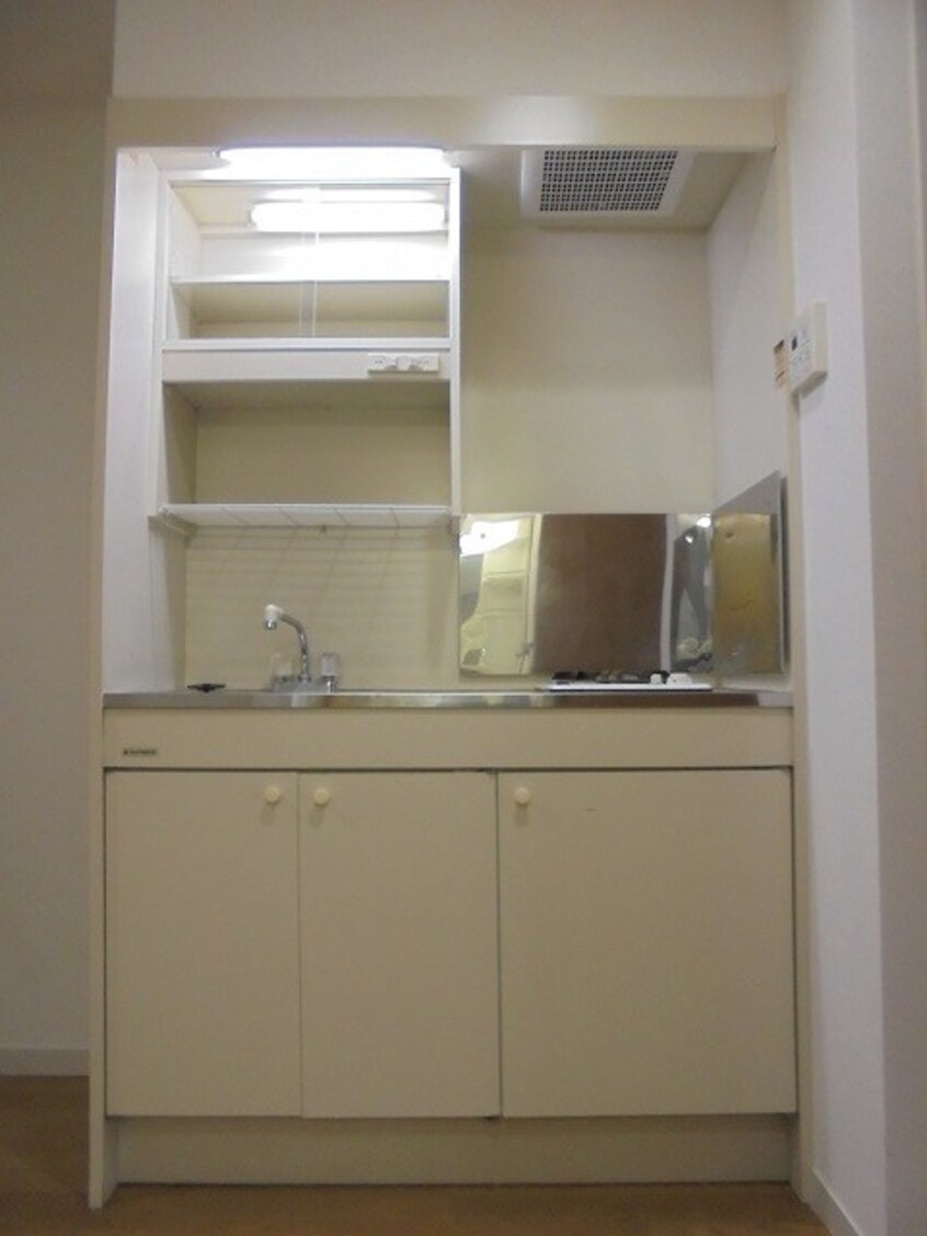写真は303号室です（参考） ＮＥＷ　ＨＯＵＳＥ・とくなが