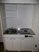 写真は　201号室 メゾン・ハピネスC棟