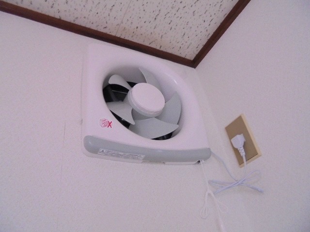 写真は101号室です（参考） 松岡ベース