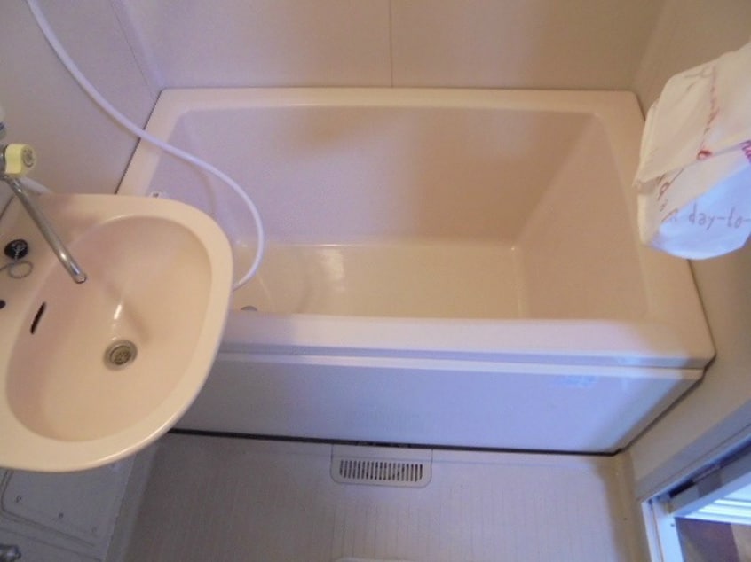 写真は101号室です（参考） 松岡ベース