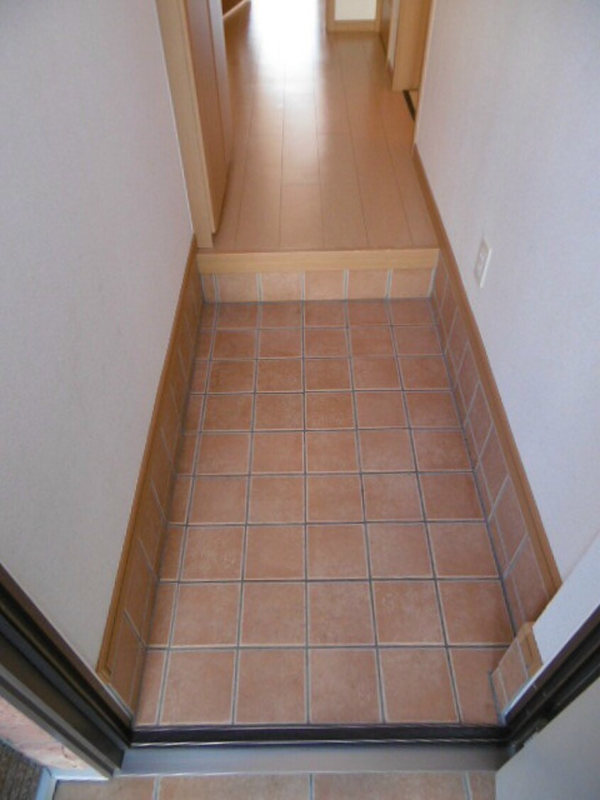 ※写真は別号室（反転）です。ご参考下さい。 ジューエル