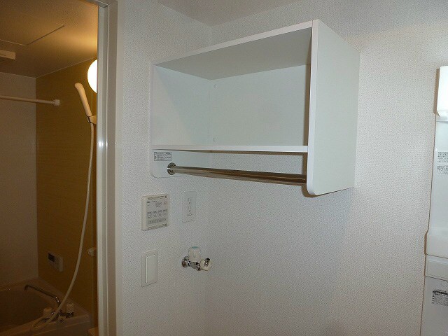 105号室のお部屋です タッセル