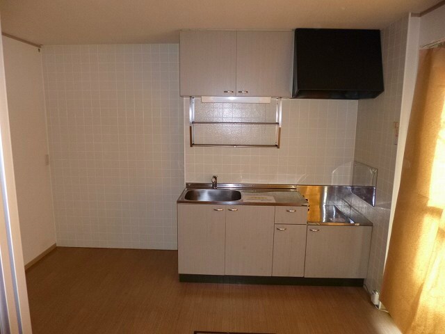 写真は102号室です（参考） ヴィラ岡村　西館