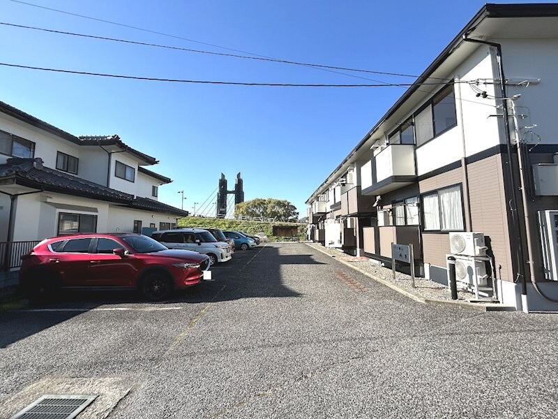  ヴィラ岡村　西館