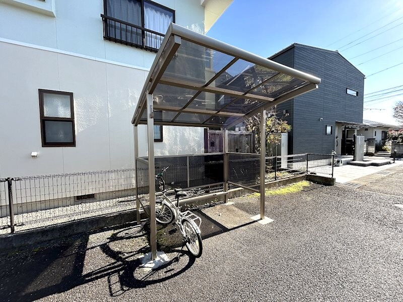  ヴィラ岡村　西館