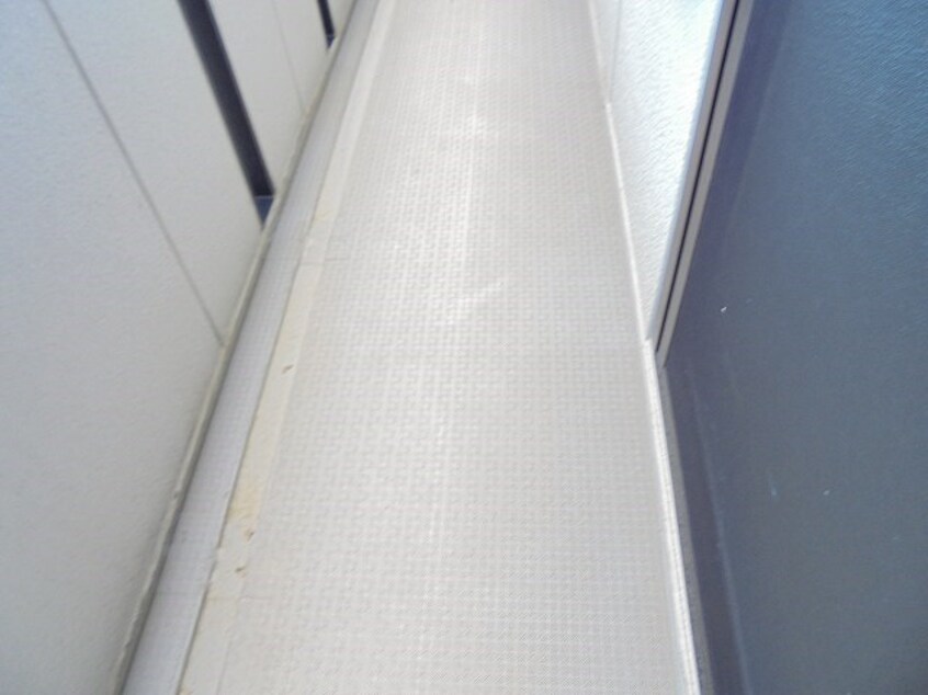 写真は303号室です（参考） ハイカムール・城