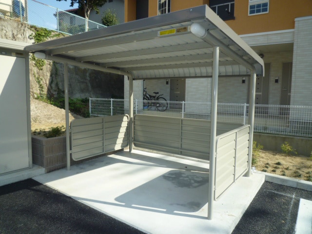 駐輪場 ガーデンハウス朝日山Ｆ