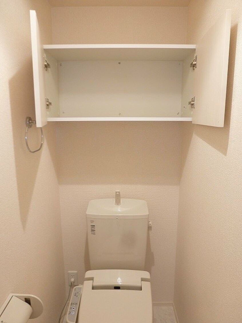 写真は302号室です（参考） アヴァンティＢ棟