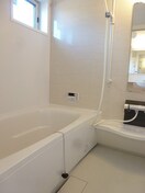 写真は302号室です（参考） アヴァンティＢ棟