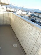 写真は302号室です（参考） アヴァンティＢ棟