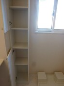 写真は302号室です（参考） アヴァンティＢ棟