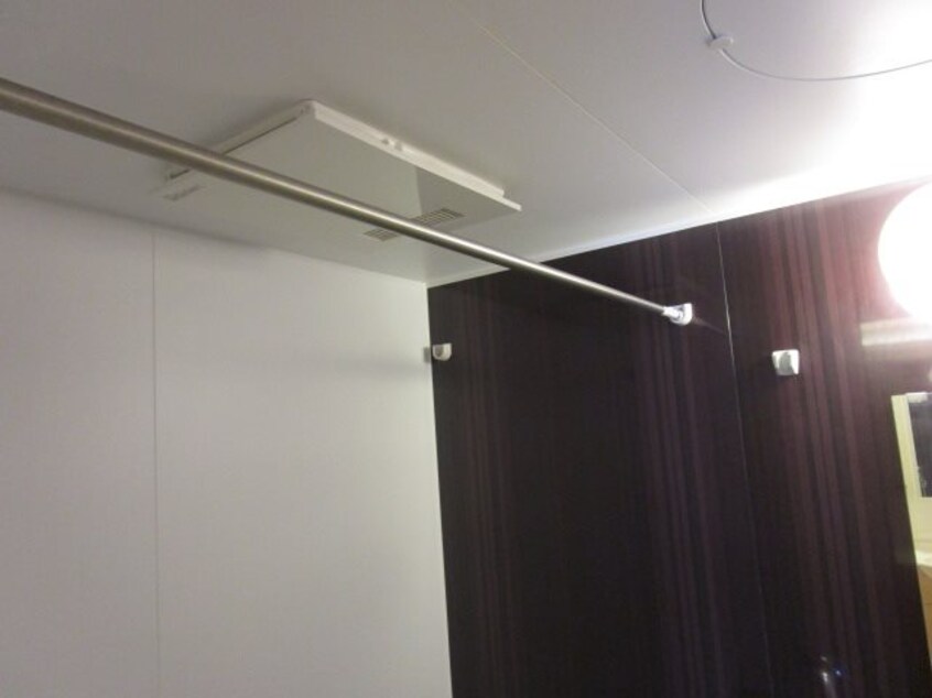 写真は201号室です（参考） フローラ稲葉