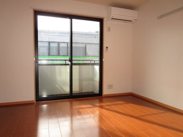 写真は102号室です（参考） マウンテンハウス