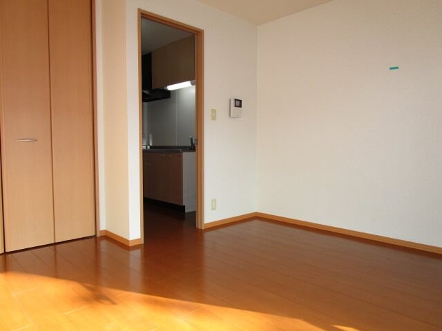 写真は102号室です（参考） マウンテンハウス